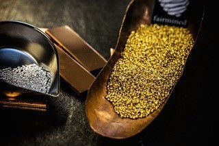AFFINAGGIO : PER COMPLETARE IL PROCESSO DI RICICLO DELLA MATERIA PRIMA E’ NECESSARIO SEPARARE I VARI METALLI CONTENUTI NELLA VERGA LEGATA, ATTRAVERSO IL PROCESSO DI AFFINAGGIO
